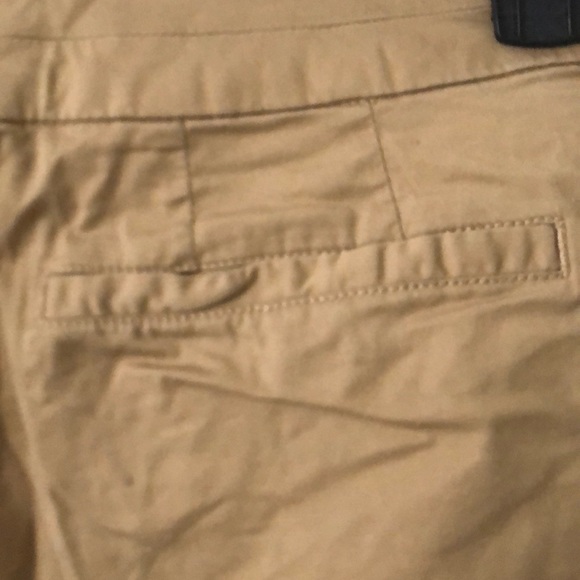 Women’s Lane Bryant Shorts.  Size 18 - Picture 6 of 9